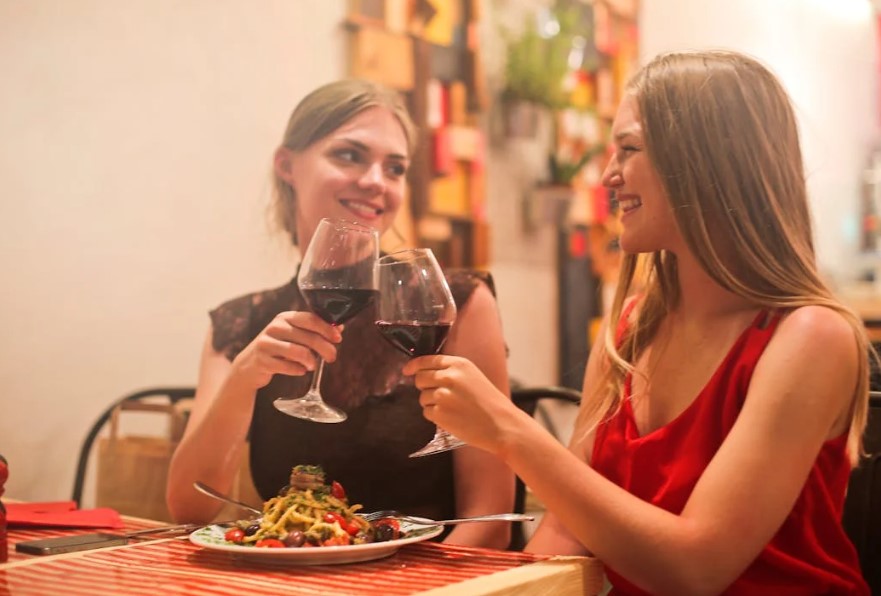 wine and health girls cheers